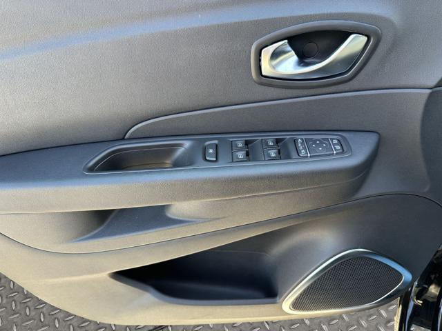 RENAULT Captur usata, con Cerchi in lega