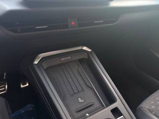 VOLKSWAGEN T-Roc usata, con Luci diurne LED