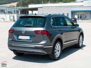 VOLKSWAGEN Tiguan usata, con Autoradio