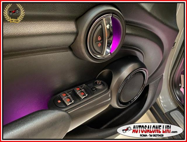 MINI Cooper usata, con Fari LED