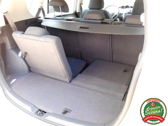 TOYOTA Verso usata 29