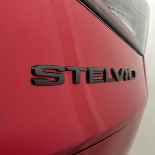 ALFA ROMEO Stelvio usata, con Volante multifunzione