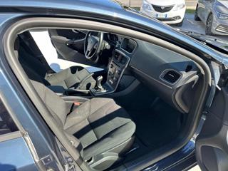 VOLVO V40 usata, con Airbag testa