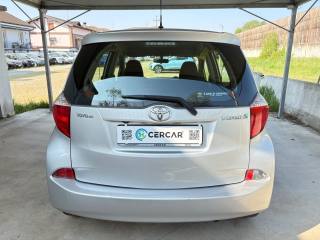 TOYOTA Verso-S usata, con Alzacristalli elettrici