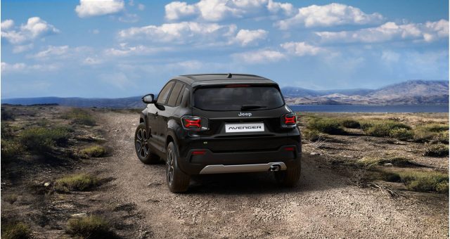 JEEP Avenger usata, con Autoradio