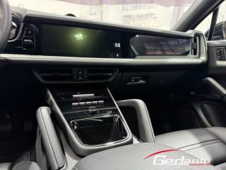 PORSCHE Cayenne usata, con Lettore CD