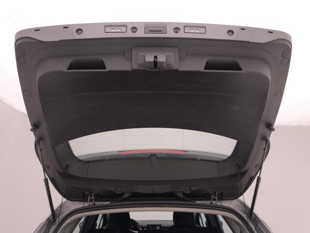 RENAULT Captur usata, con Frenata d