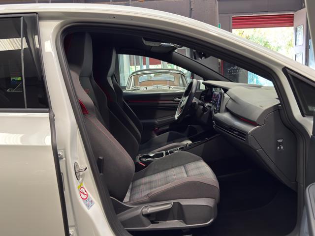 VOLKSWAGEN Golf usata, con ESP