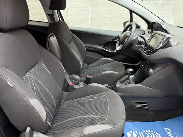 PEUGEOT 208 usata, con Cruise Control