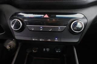 HYUNDAI Tucson usata 8