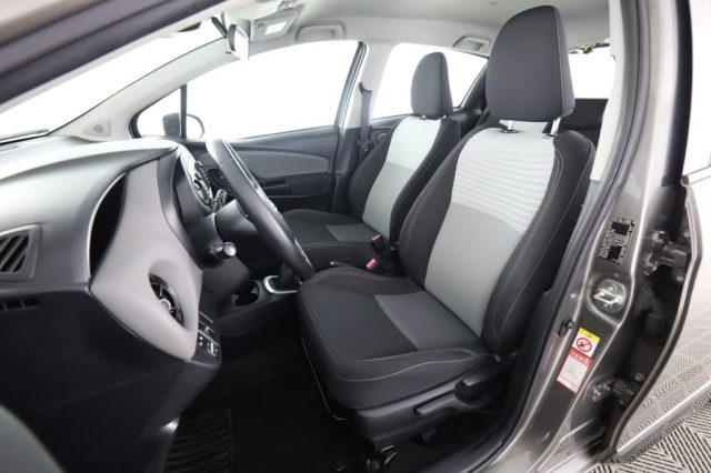 TOYOTA Yaris usata 2
