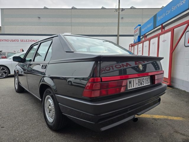 ALFA ROMEO 75 usata, con Cerchi in lega