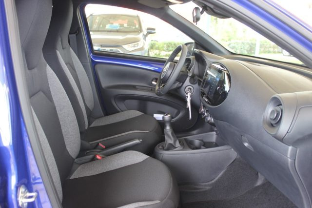 TOYOTA Aygo X usata, con ESP