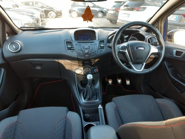 FORD Fiesta usata, con Alzacristalli elettrici