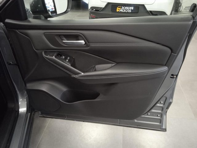 NISSAN Qashqai usata, con Volante in pelle