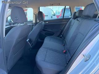 VOLKSWAGEN Golf Variant usata, con Controllo automatico clima