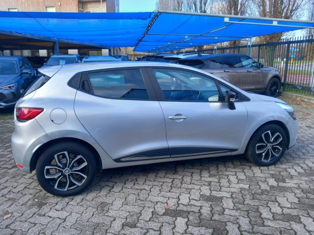 RENAULT Clio usata, con Chiusura centralizzata