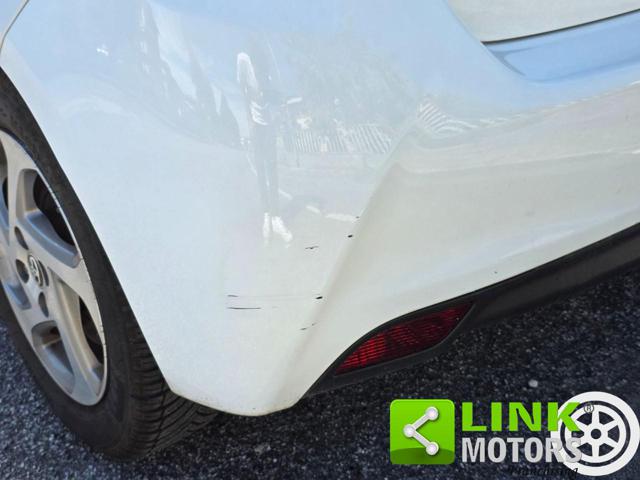 TOYOTA Yaris usata, con Controllo trazione
