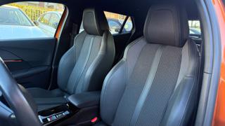 PEUGEOT 2008 usata, con Portapacchi