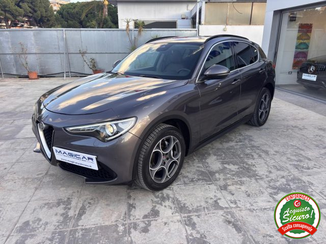 ALFA ROMEO Stelvio usata, con Alzacristalli elettrici