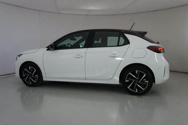 OPEL Corsa usata, con Sensori di parcheggio anteriori