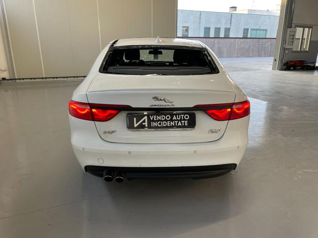 JAGUAR XF usata, con Antifurto