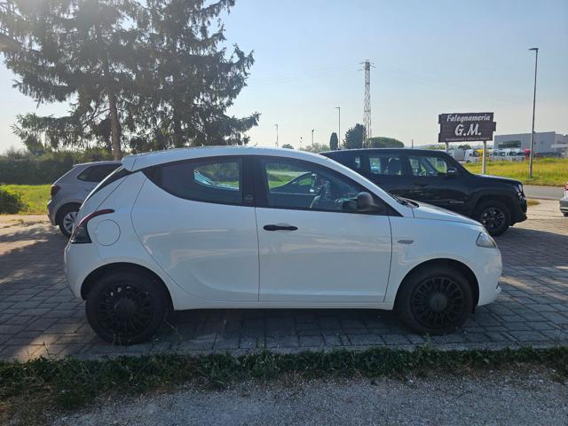 LANCIA Ypsilon usata, con Chiusura centralizzata