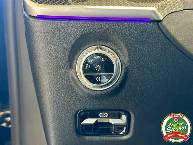 MERCEDES-BENZ C 220 usata, con Sedili sportivi