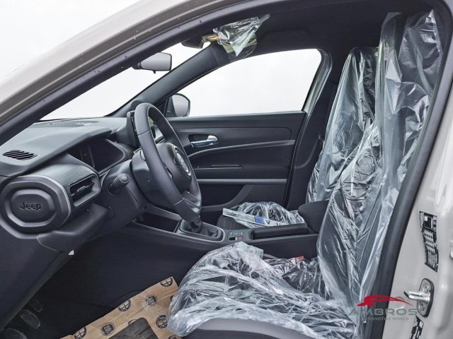 JEEP Avenger usata 9