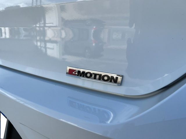 VOLKSWAGEN T-Roc usata 10