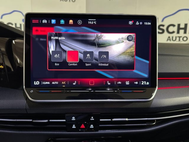 VOLKSWAGEN Golf usata, con Controllo automatico clima