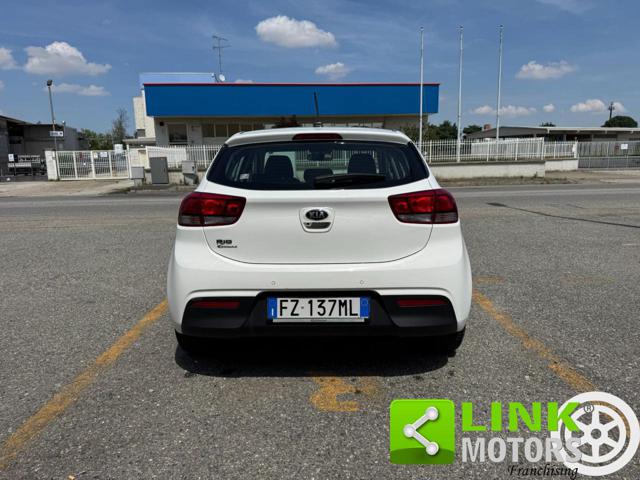 KIA Rio usata, con Autoradio