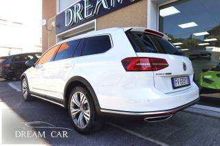 VOLKSWAGEN Passat Alltrack usata, con Airbag laterali