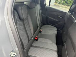 PEUGEOT 208 usata, con Airbag testa