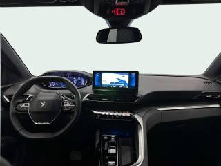 PEUGEOT 5008 usata, con Sistema di navigazione