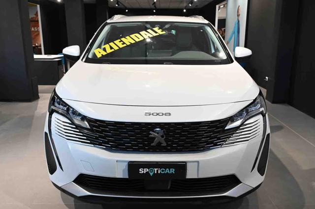 PEUGEOT 5008 usata, con Airbag