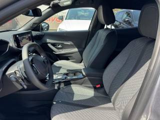 PEUGEOT 2008 usata, con Climatizzatore