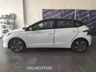 HYUNDAI i20 usata, con Autoradio