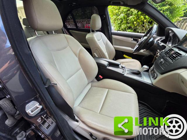 MERCEDES-BENZ C 320 usata, con Specchietti laterali elettrici
