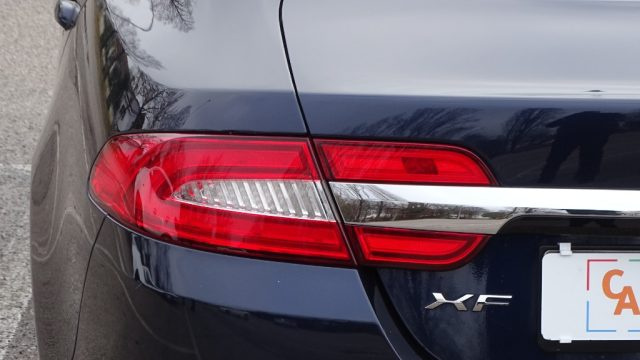 JAGUAR XF usata, con Bracciolo