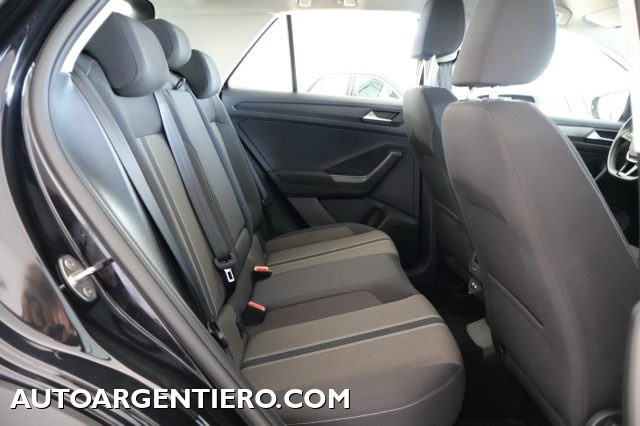 VOLKSWAGEN T-Roc usata, con Sensori di parcheggio posteriori