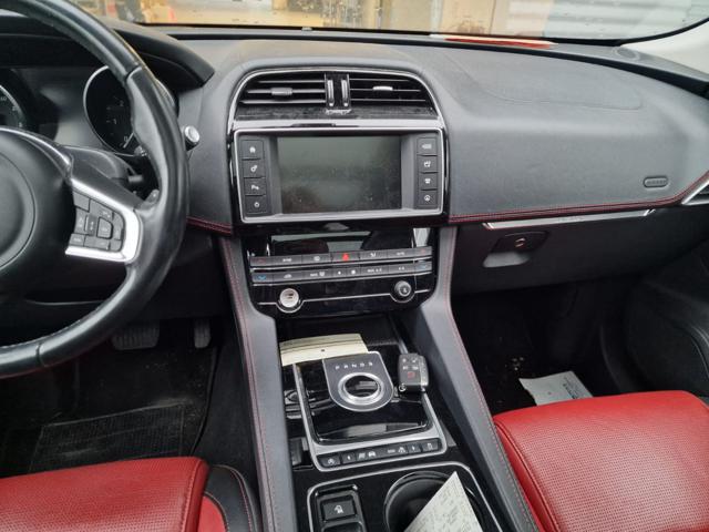 JAGUAR F-Pace usata, con Controllo trazione