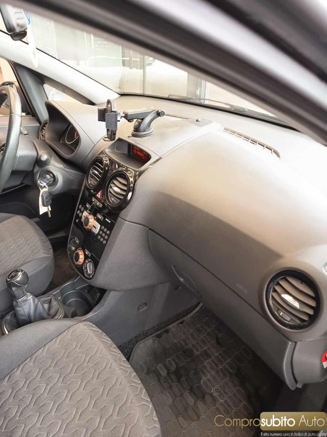 OPEL Corsa usata 13