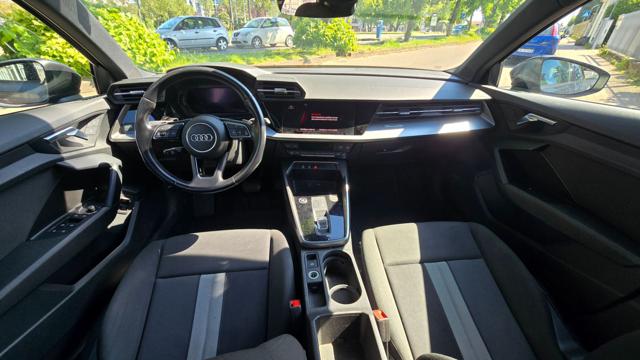 AUDI A3 usata, con Park Distance Control