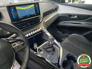PEUGEOT 3008 usata, con Tettuccio apribile