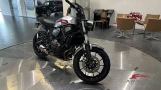 YAMAHA XSR 700 usata 3