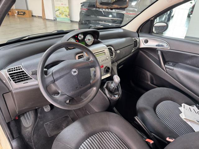 LANCIA Ypsilon usata, con Chiusura centralizzata