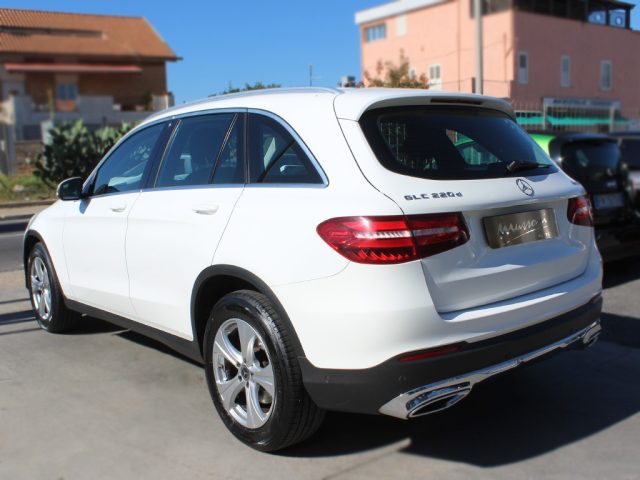 MERCEDES-BENZ GLC 220 usata, con Boardcomputer
