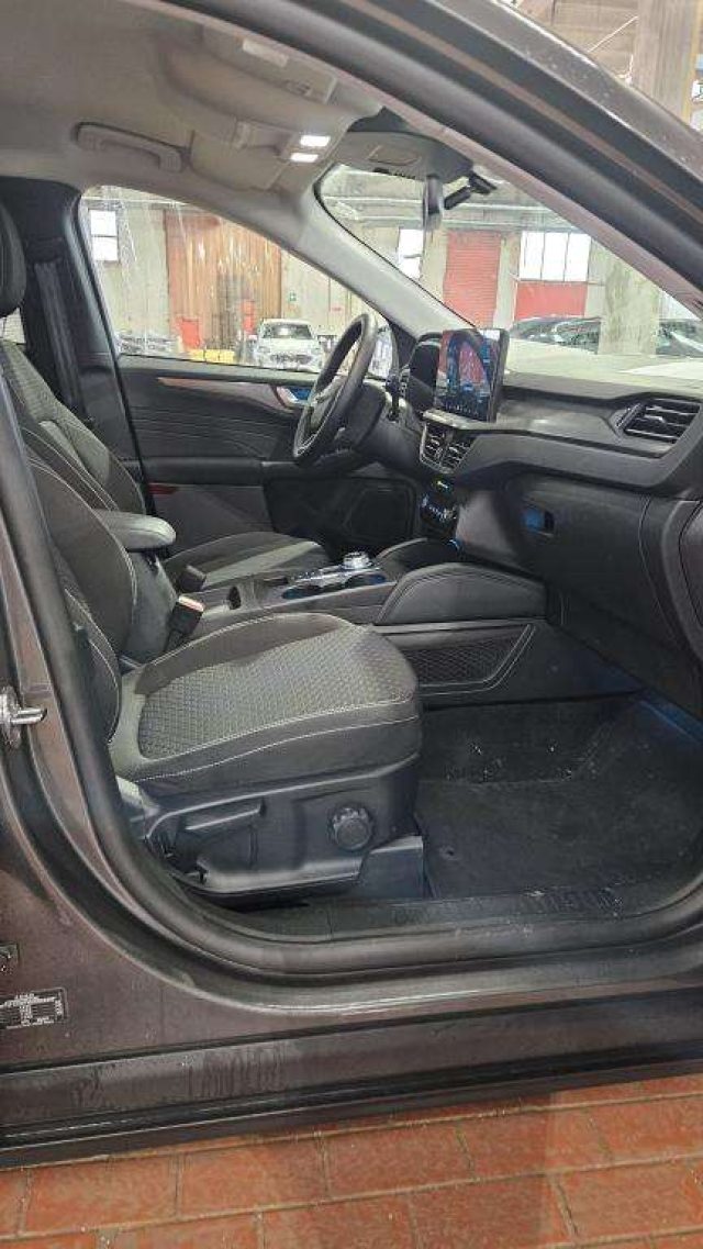 FORD Kuga usata, con USB