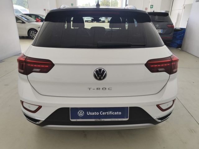 VOLKSWAGEN T-Roc usata, con Autoradio